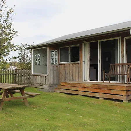 Little Sherwood Drouin Petting Zoo & Cottages Drouin West Exterior photo